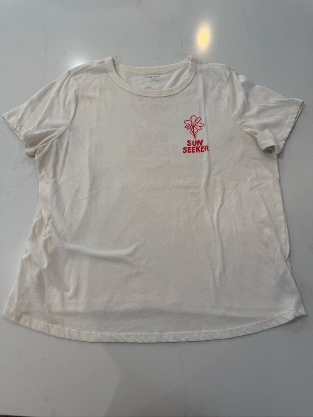 Old Navy White Tee with Red Sun Seeker Graphic